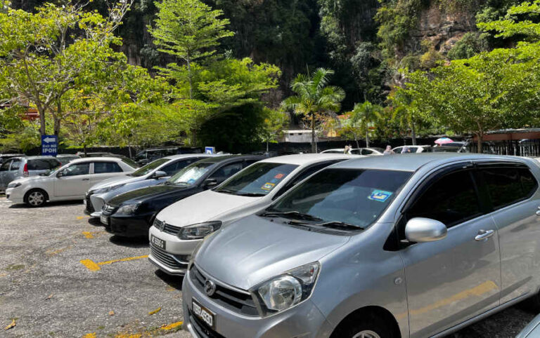 Parking Area At Qing Xin Ling Leisure Park