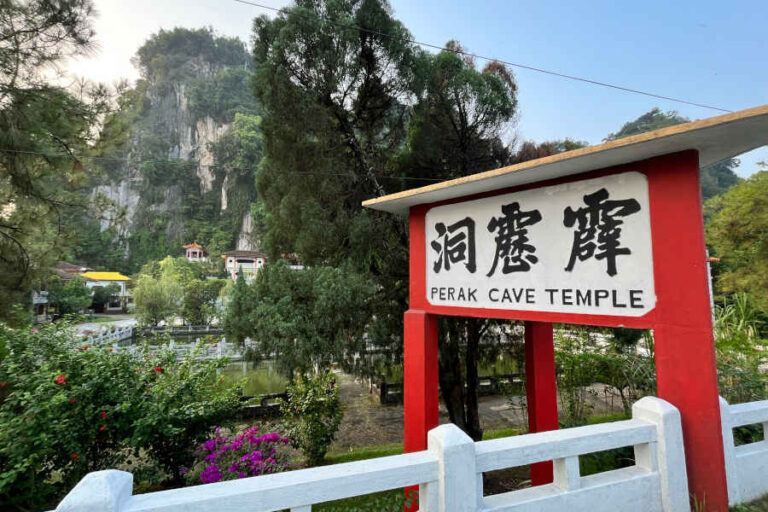 Perak Cave Temple Sign