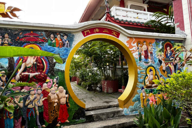 Temple Arch Of Kek Lok Si Temple