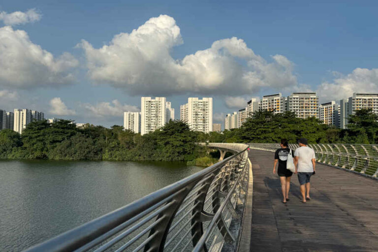 Sengkang Riverside Bridge